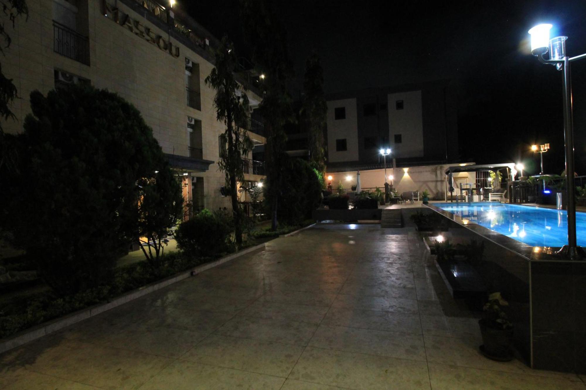 Residence Massou Yaoundé Exterior foto